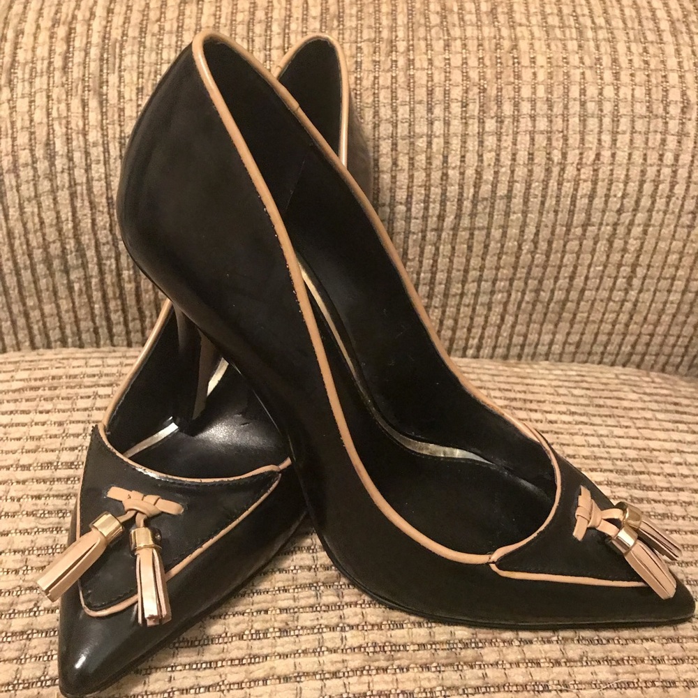 Black heals! Excellent shape, worn only once.